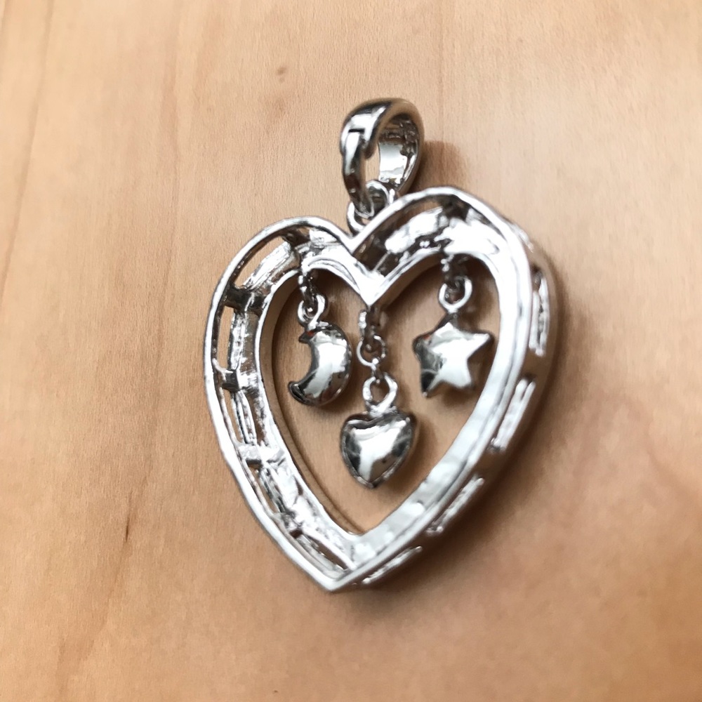Heart Pendant - Picture 4 of 4